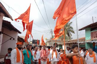 ಚಚಡಿಯಲ್ಲಿ ವಿಶ್ವ ಹಿಂದೂ ಪರಿಷತ್ ಬಜರಂಗದಳ ವತಿಯಿಂದ ಹನುಮ ಮಾಲಾ ದೀಕ್ಷೆ ಹಾಗೂ ಸಂಕಿರ್ತನಾ ಯಾತ್ರೆ ಜರುಗಿತು