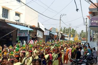 ಮುದಗಲ್ಲ ರಾಮಲಿಂಗಶ್ವೇರ ಜಾತ್ರೆ ಸಂಪನ್ನ!ಶ್ರೀಶೈಲ ಪಾದಯಾತ್ರೆ ಹೋಗುತ್ತಿರುವ ಭಕ್ತರಿಗೆ ಅನ್ನ ದಾಸೋಹ